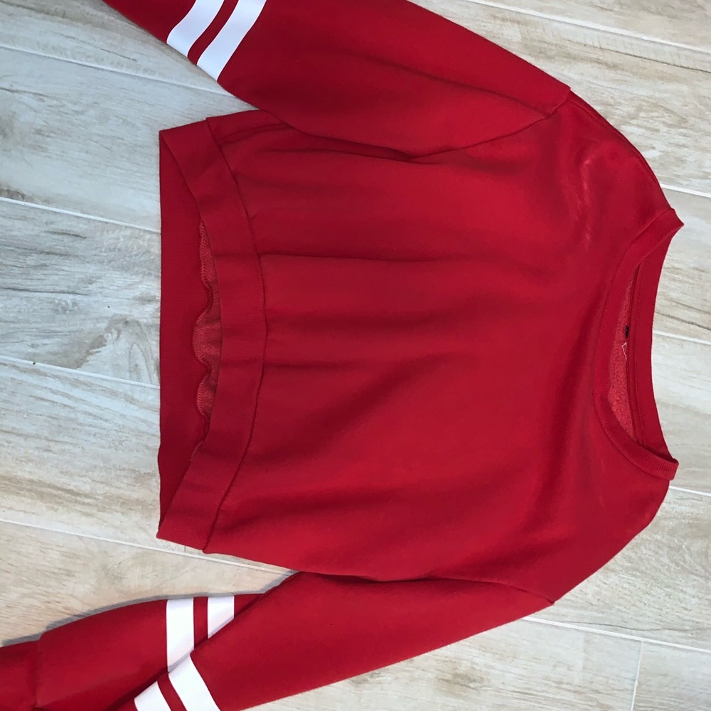 Red cropped sweater!